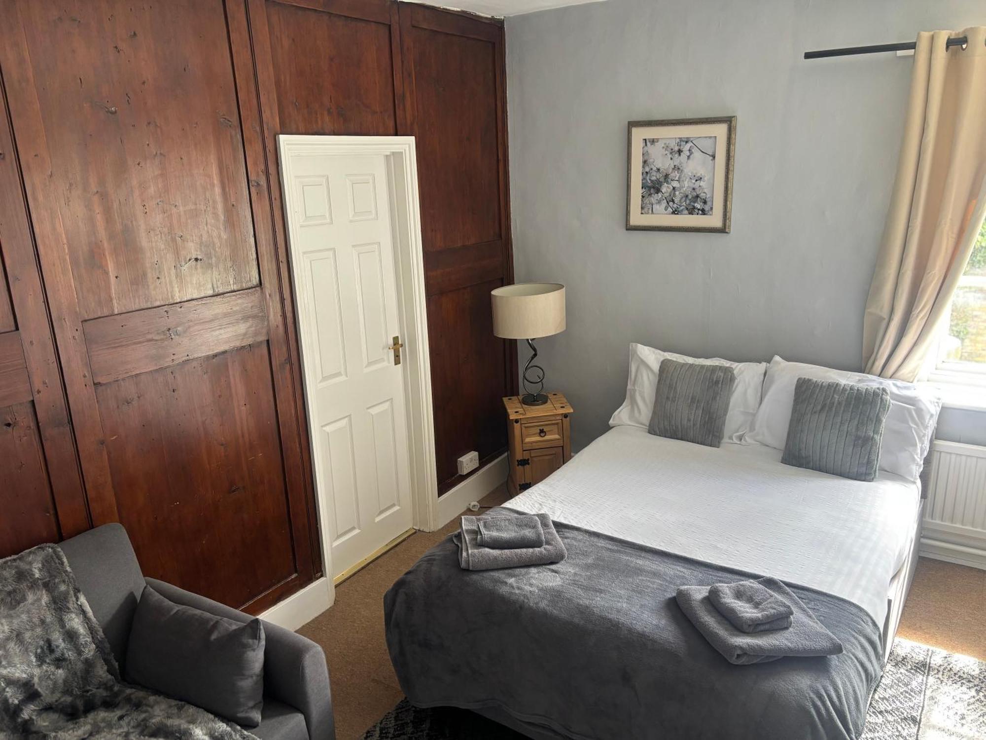 مبيت وإفطار Three Tuns Ashwell المظهر الخارجي الصورة