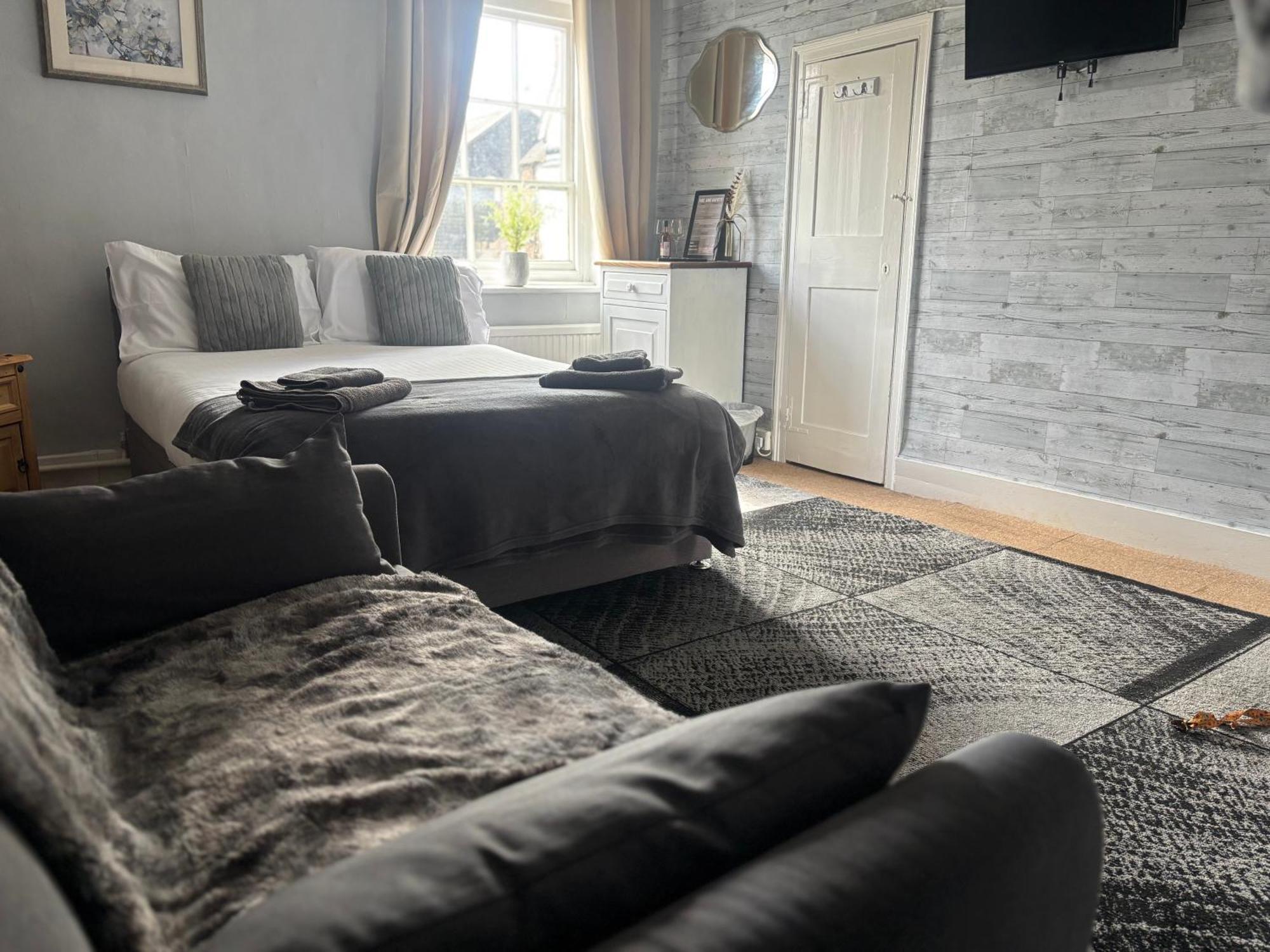 مبيت وإفطار Three Tuns Ashwell المظهر الخارجي الصورة